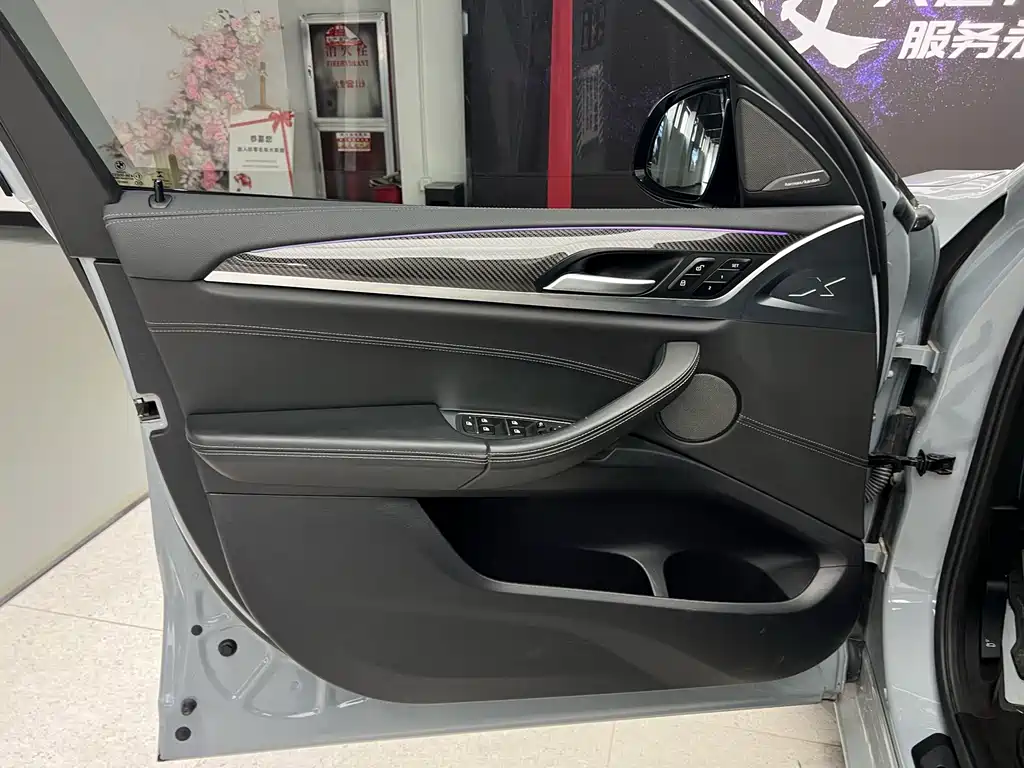BMW X4 M — миниатюра 18