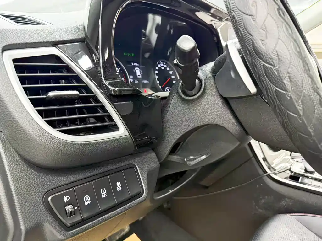 Kia KX3 — миниатюра 10