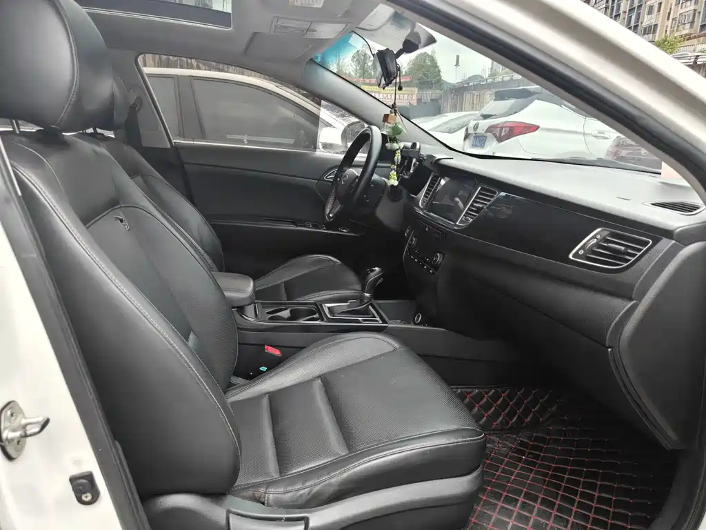 Hyundai Mistra — миниатюра 4
