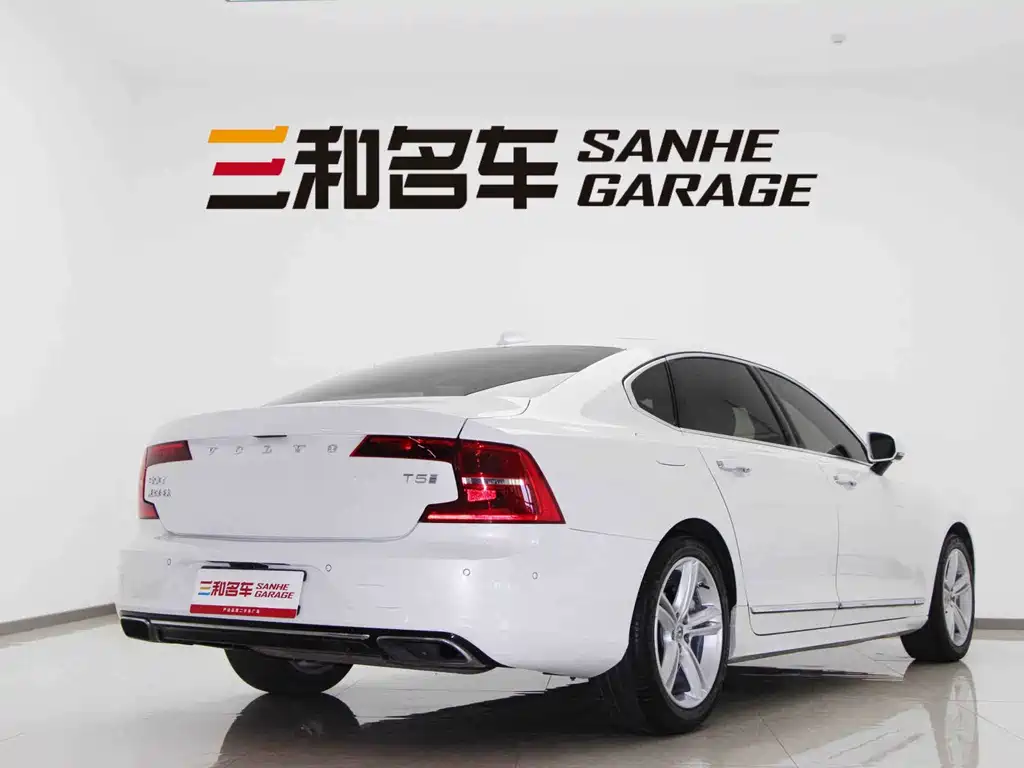 Volvo S90 — миниатюра 5
