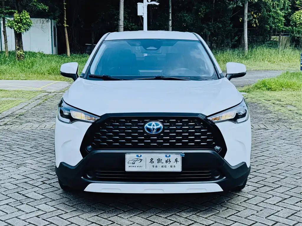 Toyota Corolla Cross — миниатюра 2