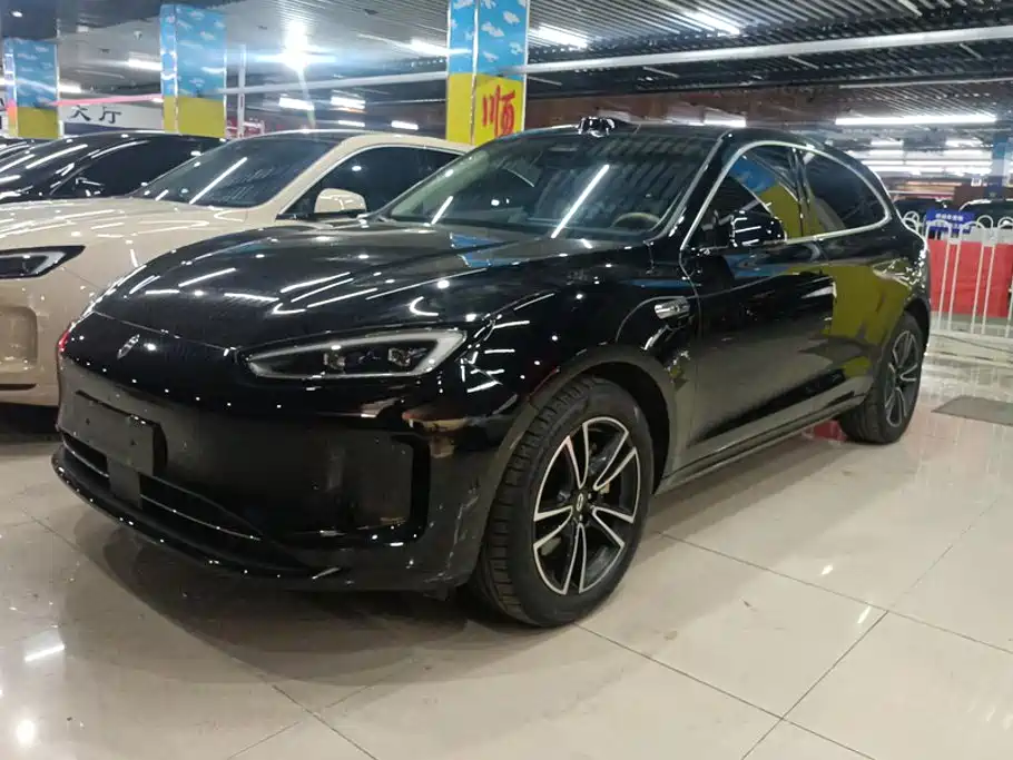 AITO M5