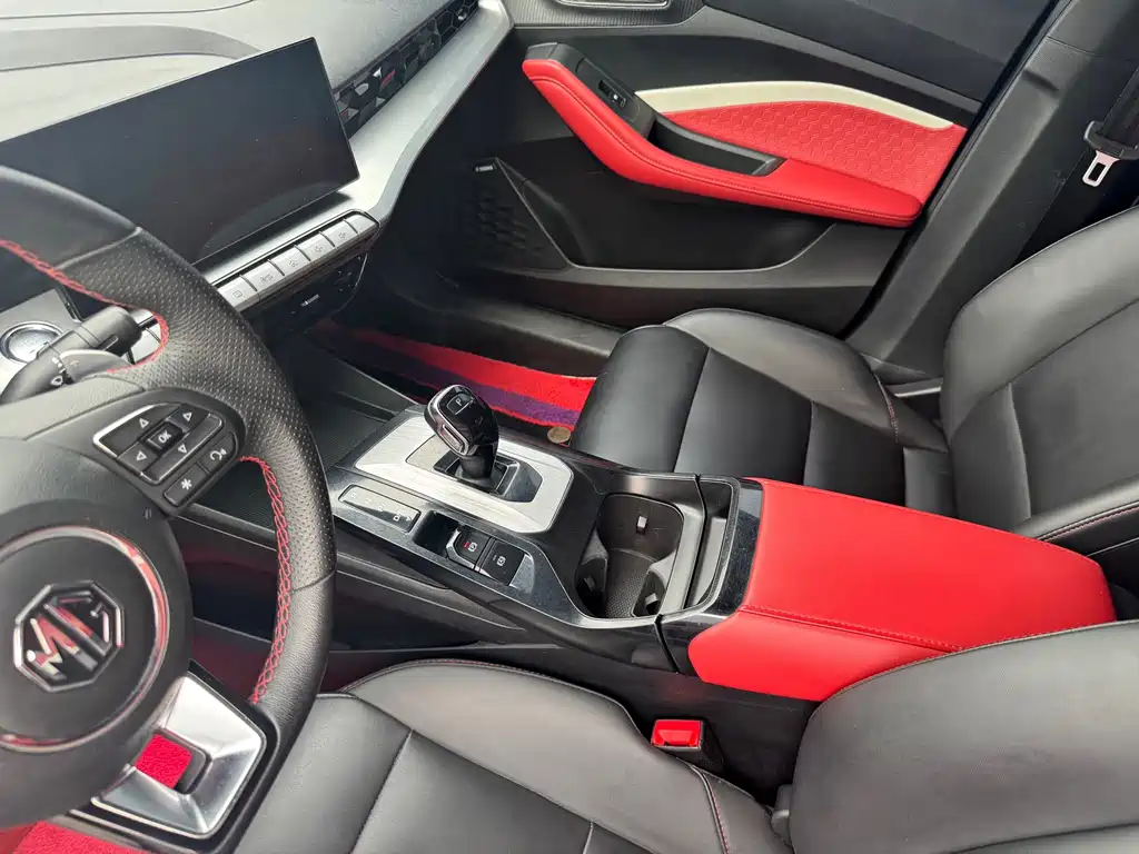 MG MG5 — миниатюра 6