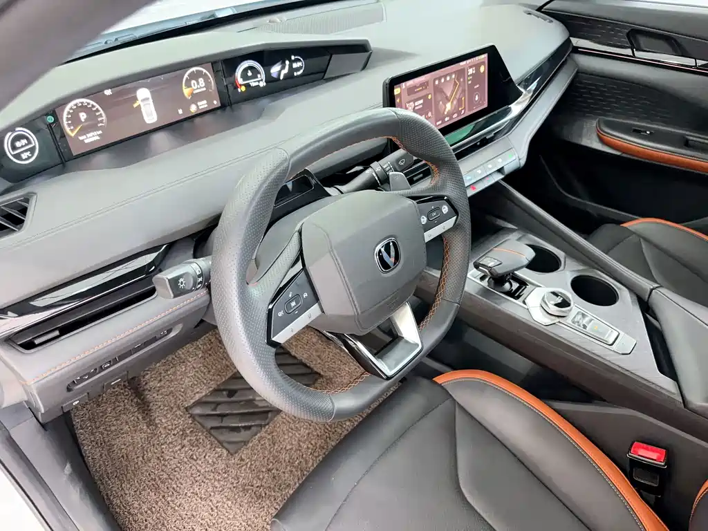 Changan UNI-V — миниатюра 10