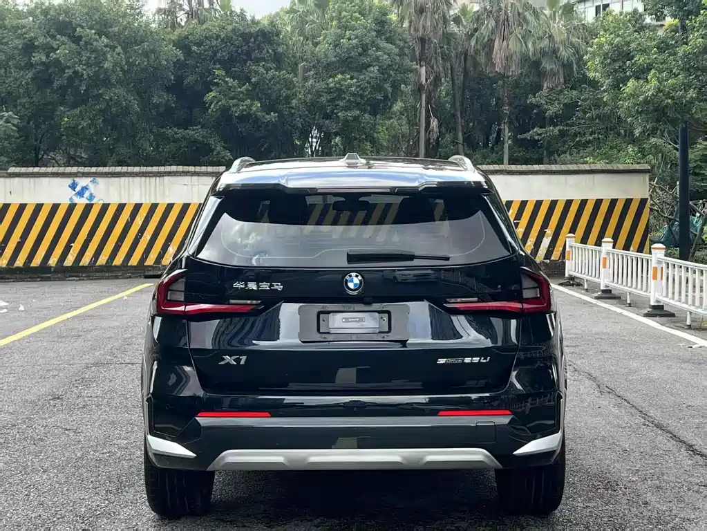 BMW X1 — миниатюра 12