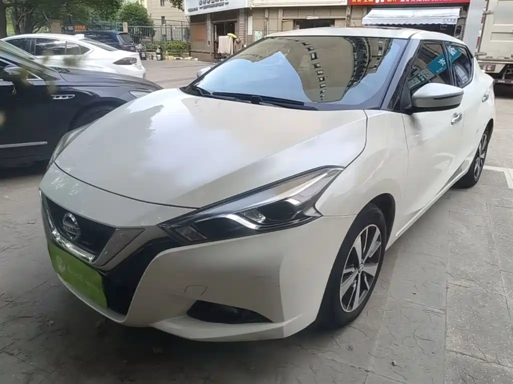 Купить Nissan Bluebird