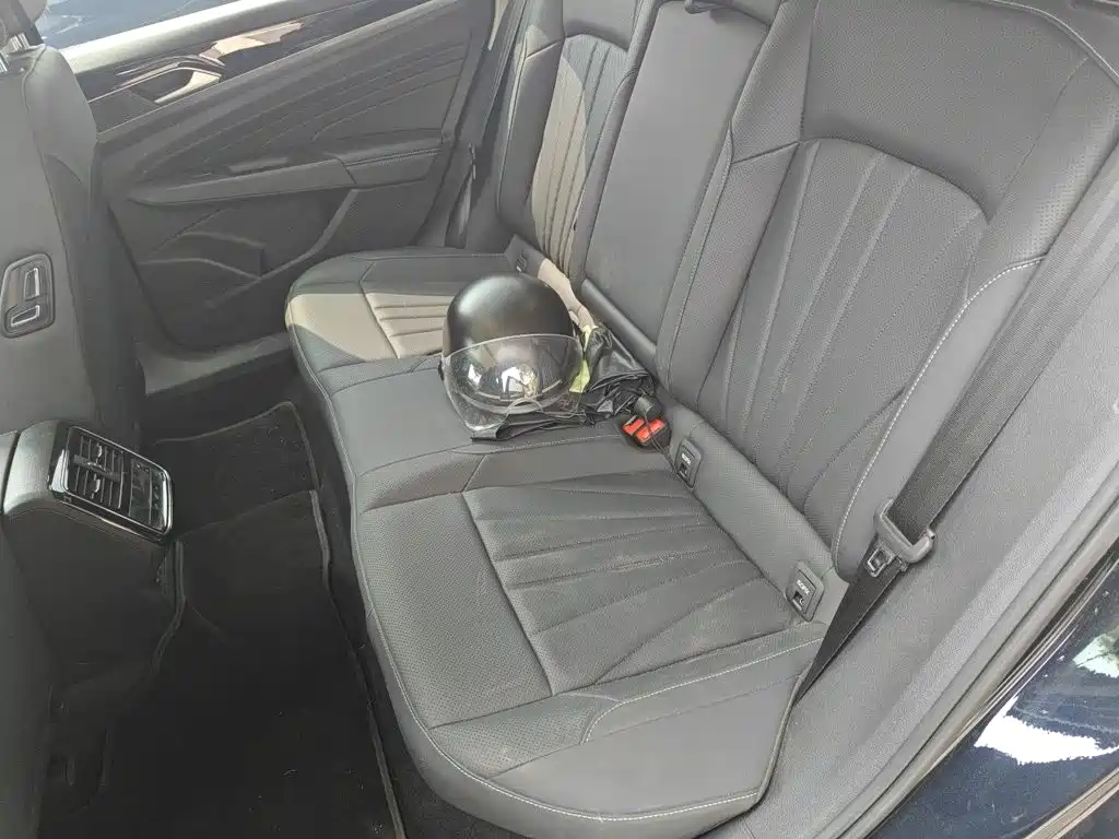 Volkswagen Passat — миниатюра 18