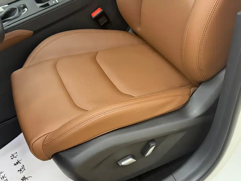 Geely Vision X6 — миниатюра 11