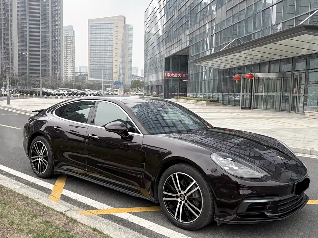 Porsche Panamera — миниатюра 3