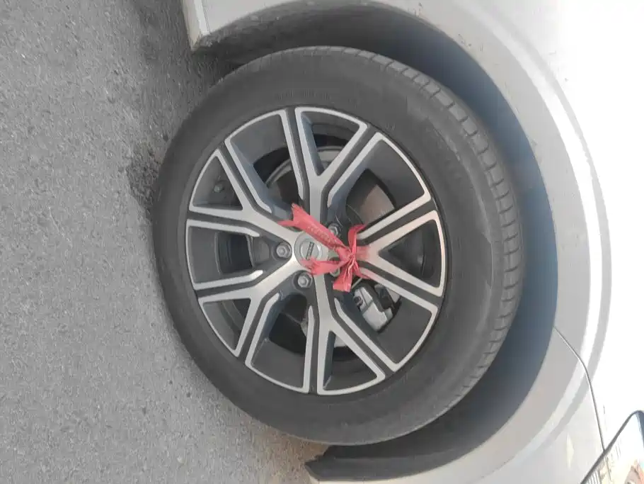Volvo S60 — миниатюра 6