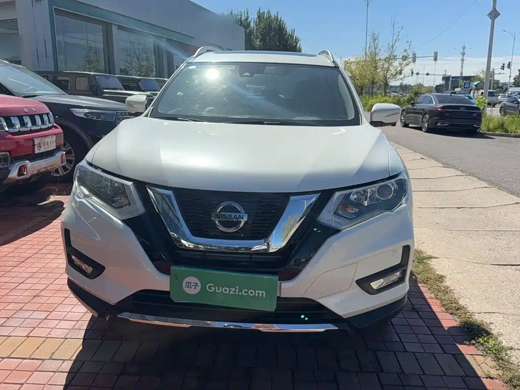 Nissan X-Trail — миниатюра 3