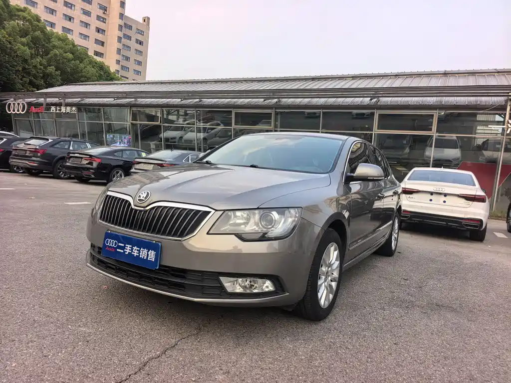 Купить Skoda Superb