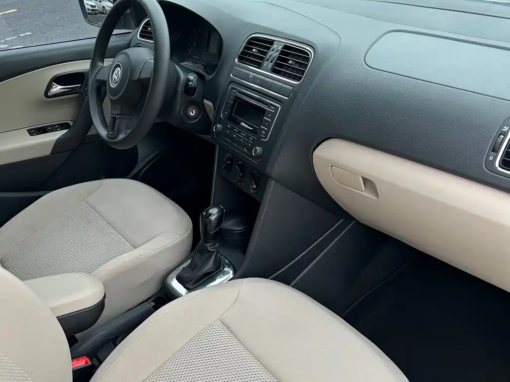 Volkswagen Polo — миниатюра 15