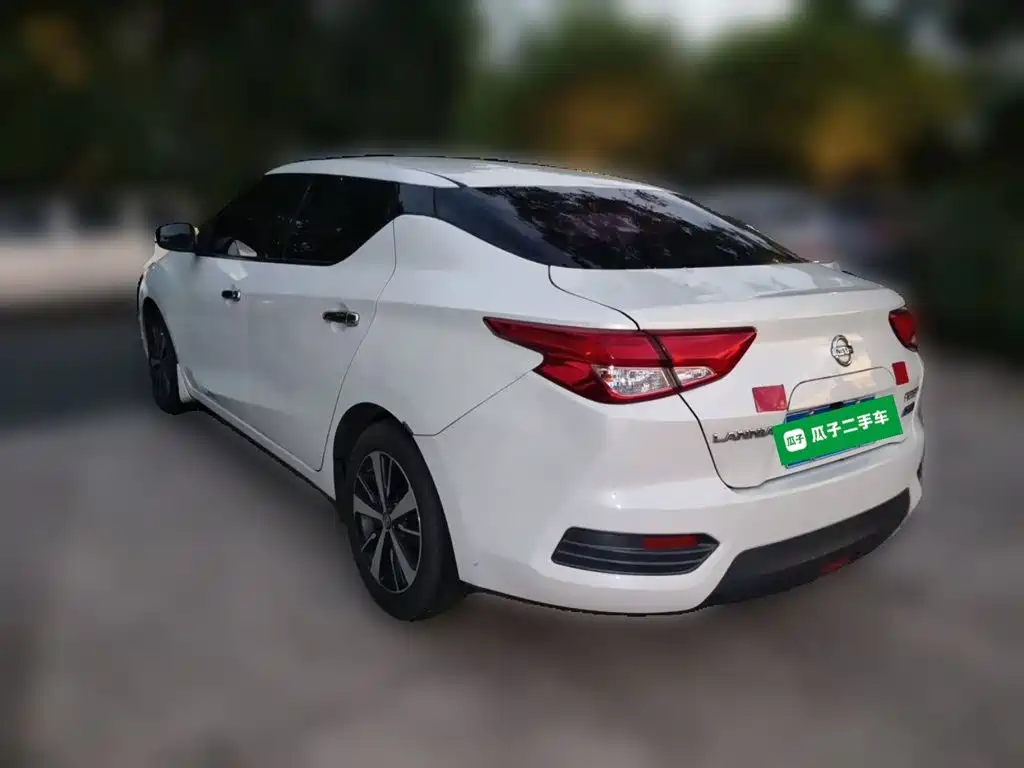 Nissan Bluebird — миниатюра 4