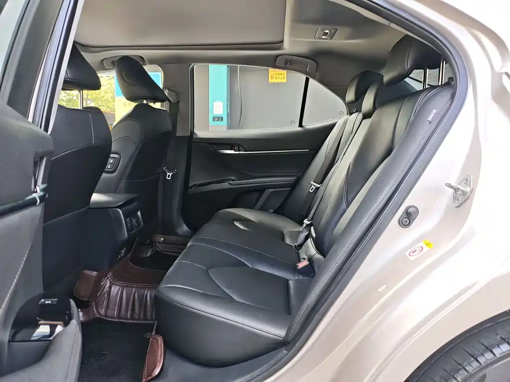 Toyota Camry 2018 2.5G Luxury