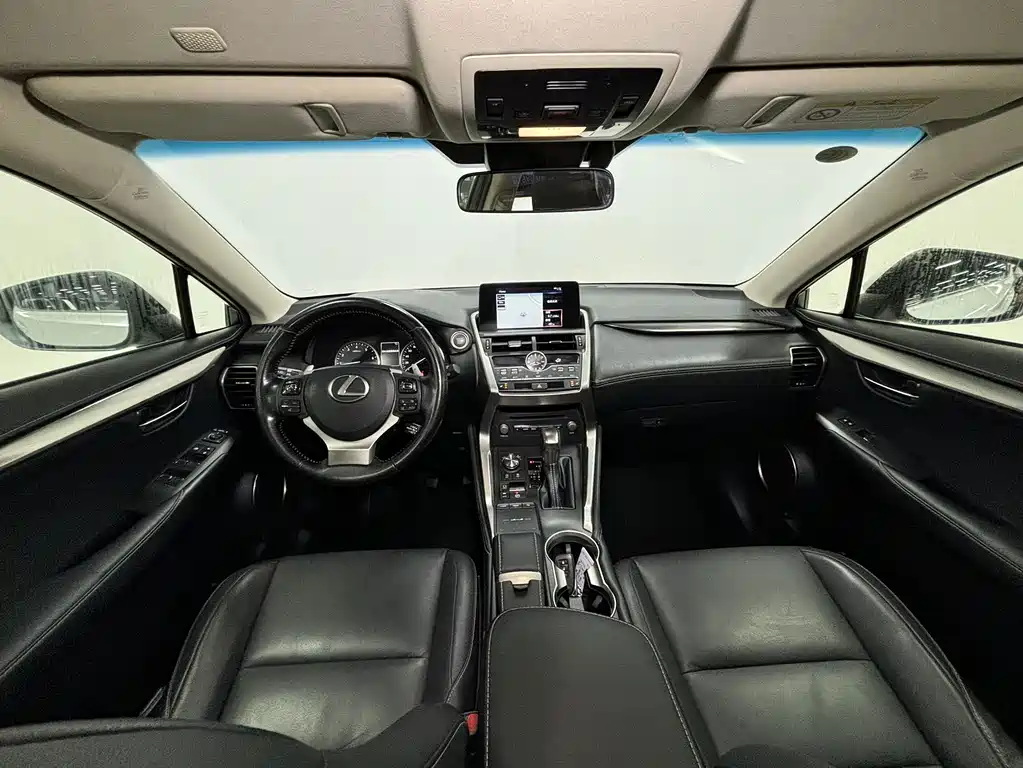 Lexus NX — миниатюра 12
