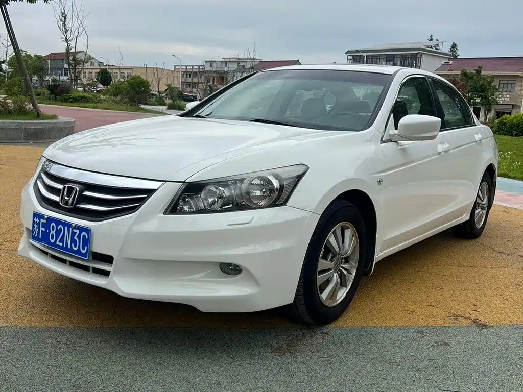 Купить Honda Accord