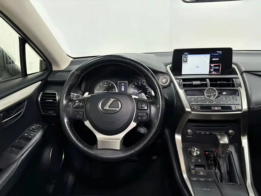 Lexus NX — миниатюра 13