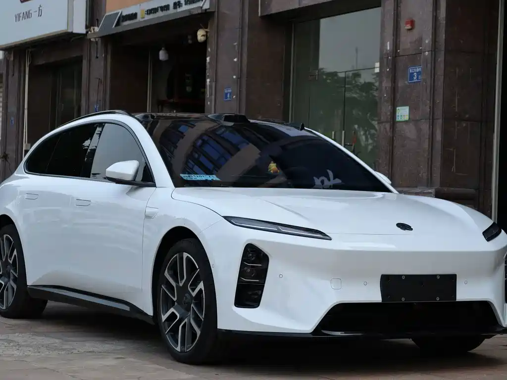 NIO ET5T — миниатюра 3