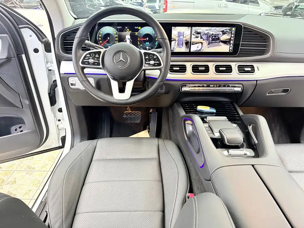 Mercedes-Benz GLE Coupe New Energy — миниатюра 19