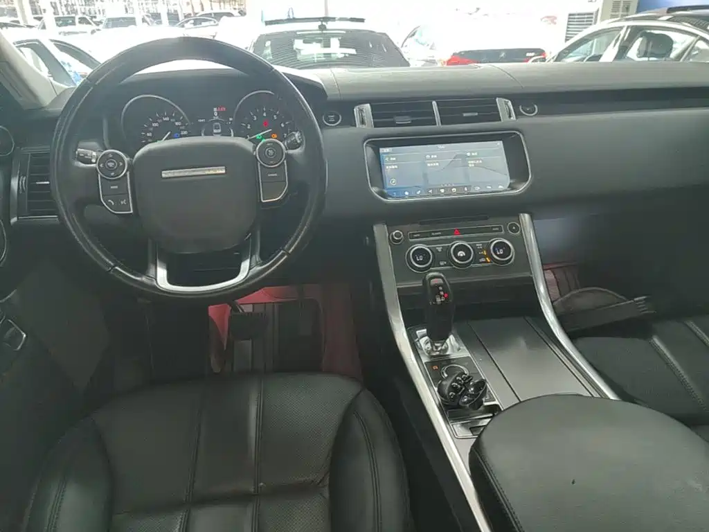 Land Rover Range Rover Sport 2017 3.0 SC V6 SE