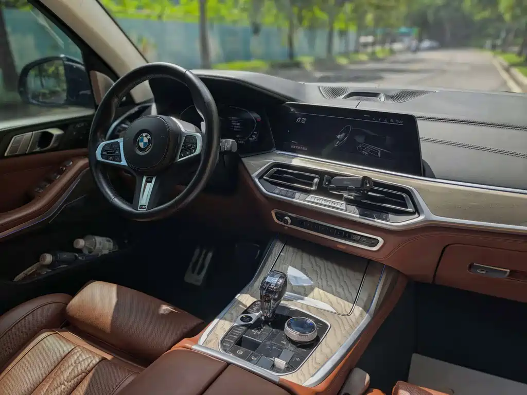BMW X7 — миниатюра 9