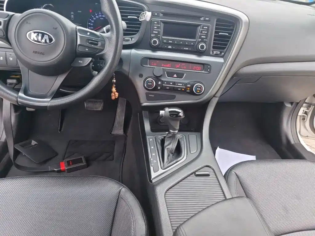Kia K5 — миниатюра 14