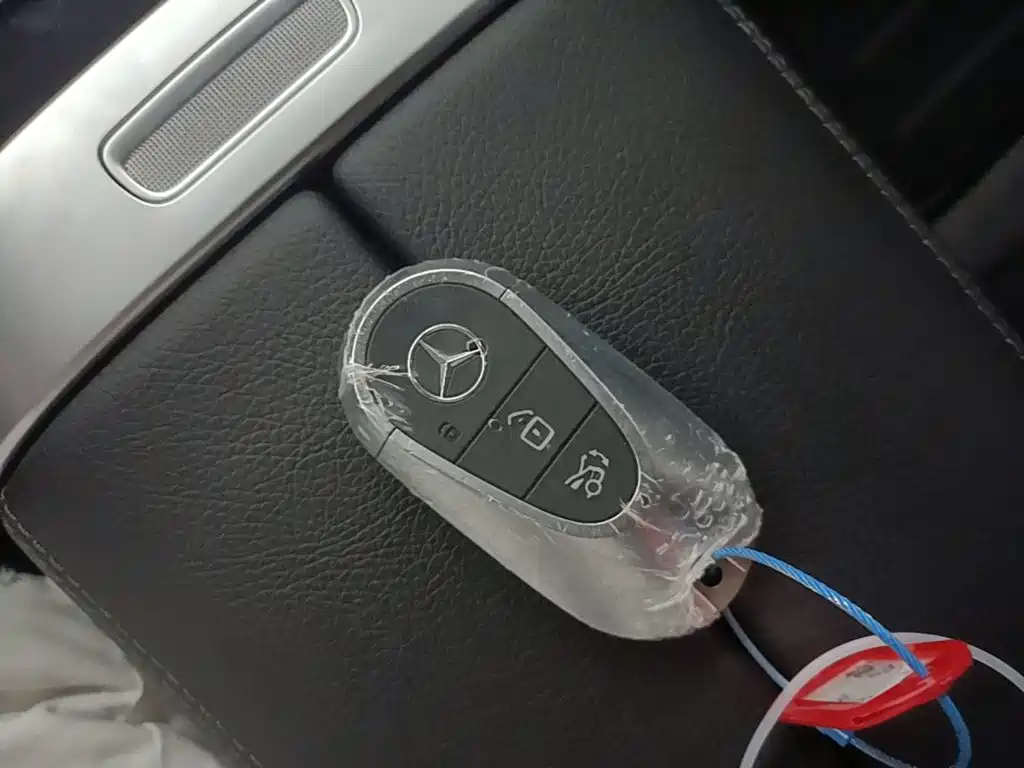Mercedes-Benz C-Class New Energy — миниатюра 9