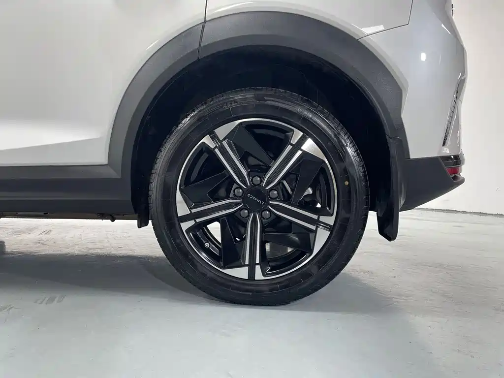 Lynk & Co 06 EM-P — миниатюра 18