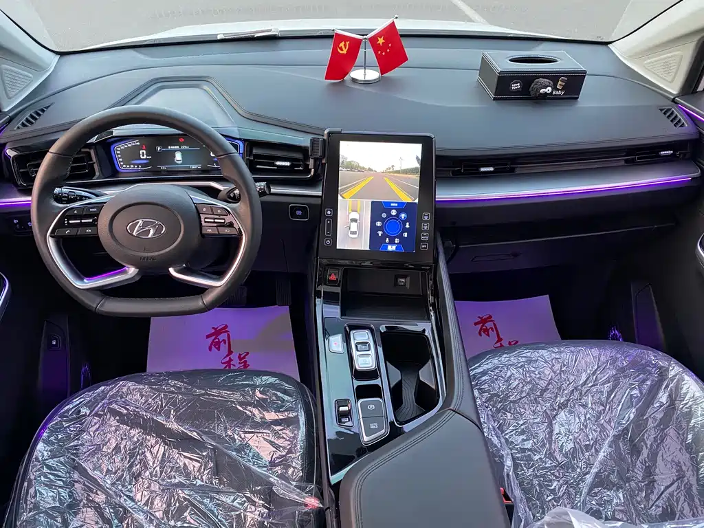 Hyundai Custo — миниатюра 5