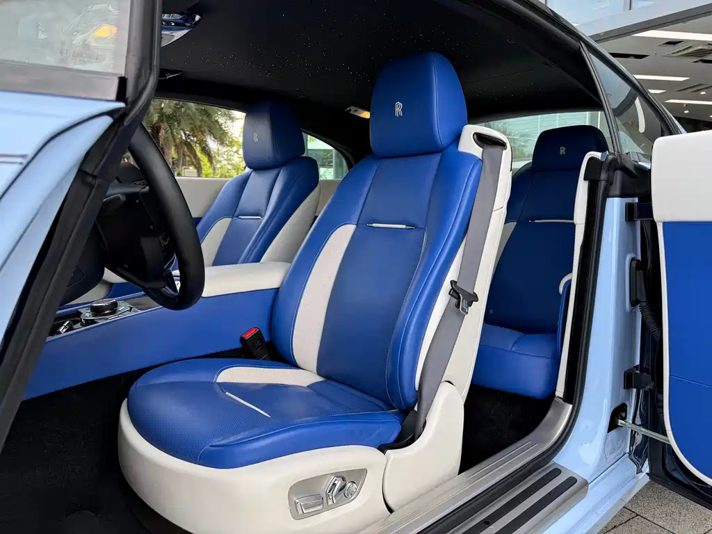 Rolls-Royce Wraith — миниатюра 4