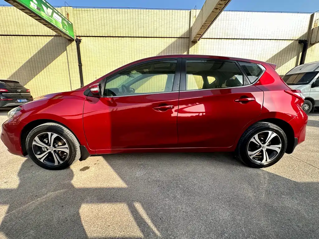 Nissan Tiida 2016 1.6L CVT