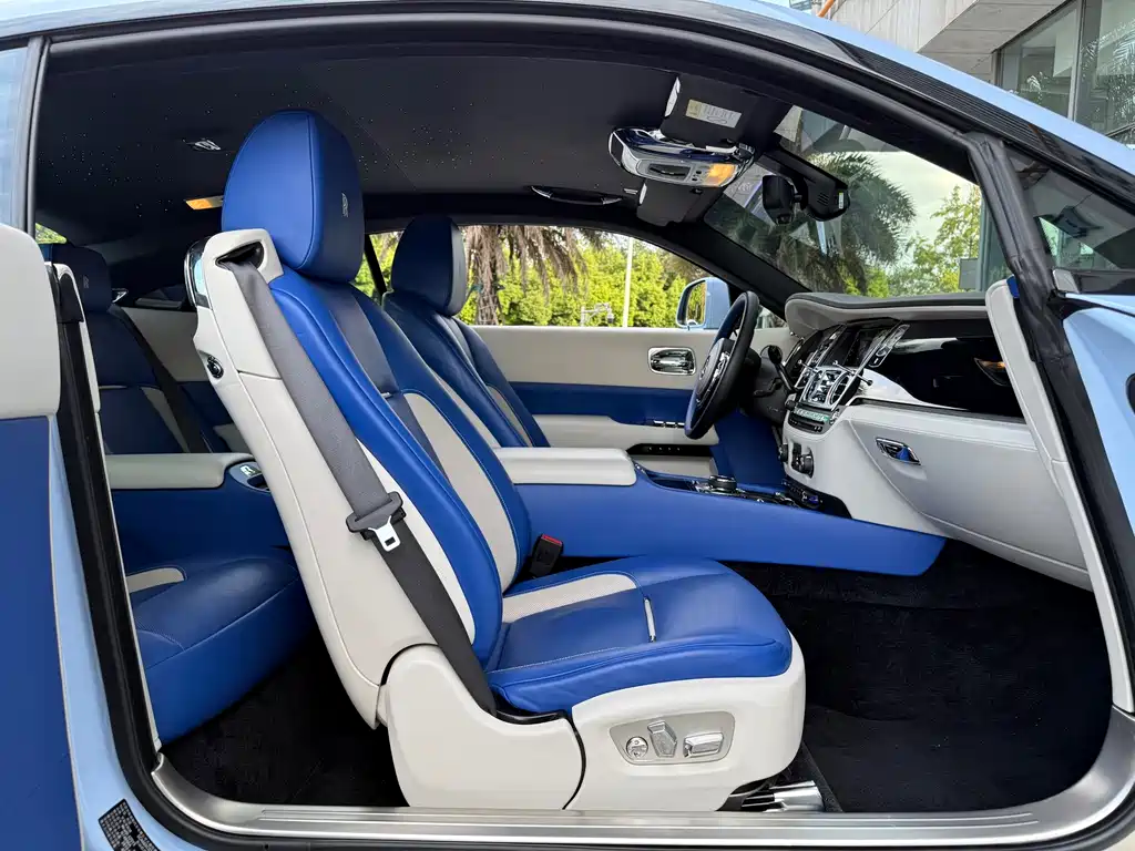 Rolls-Royce Wraith — миниатюра 8