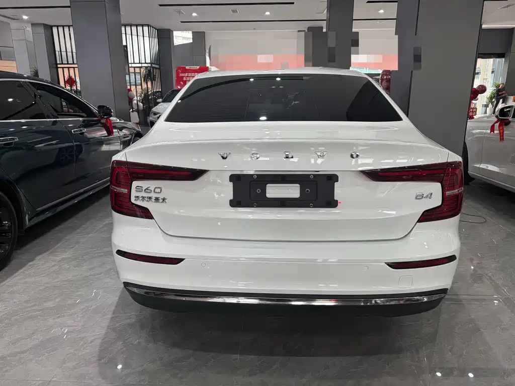 Volvo S60 — миниатюра 9