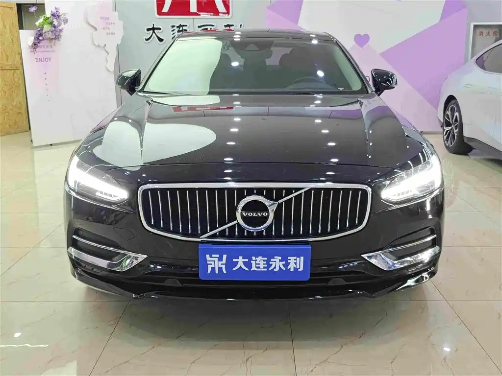 Volvo S90 2019 T5