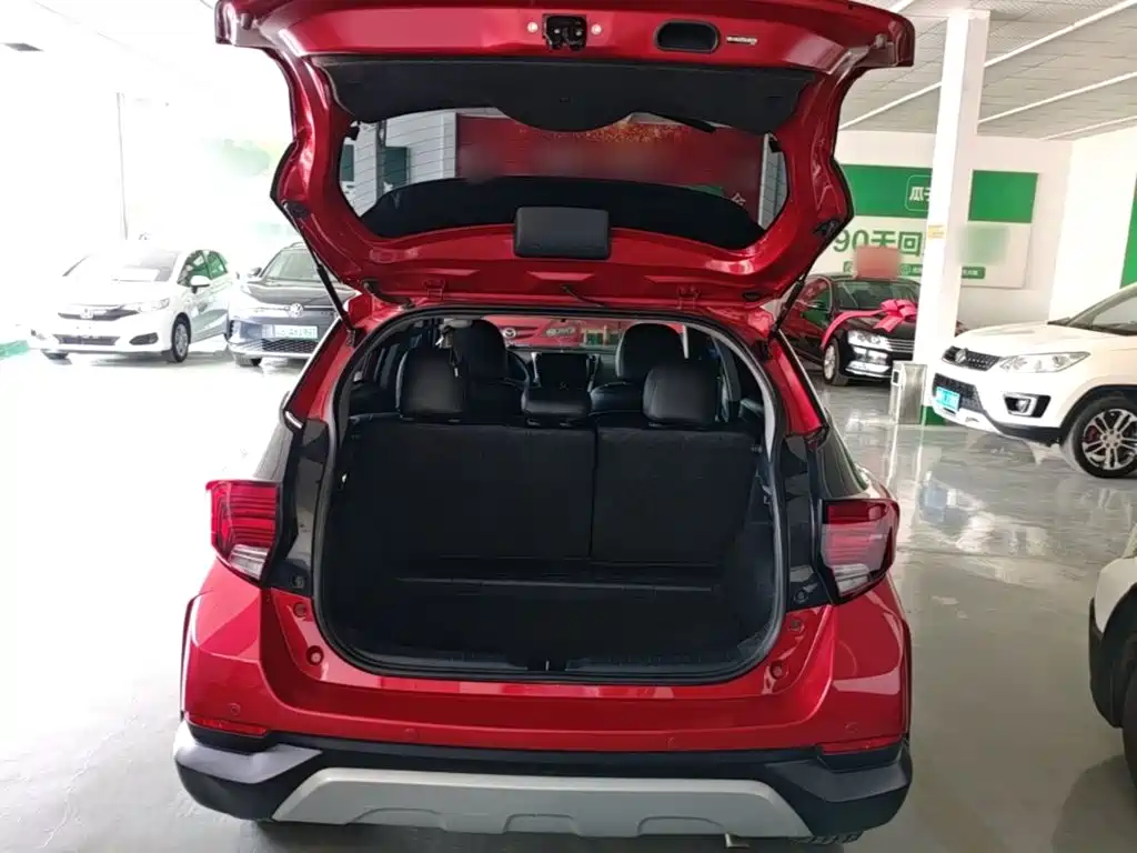 Toyota Yaris L — миниатюра 19