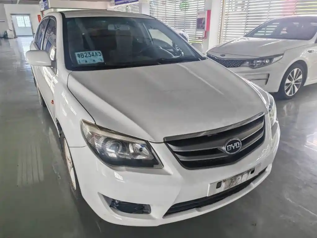 BYD L3 2015 1.5L AT Comfort