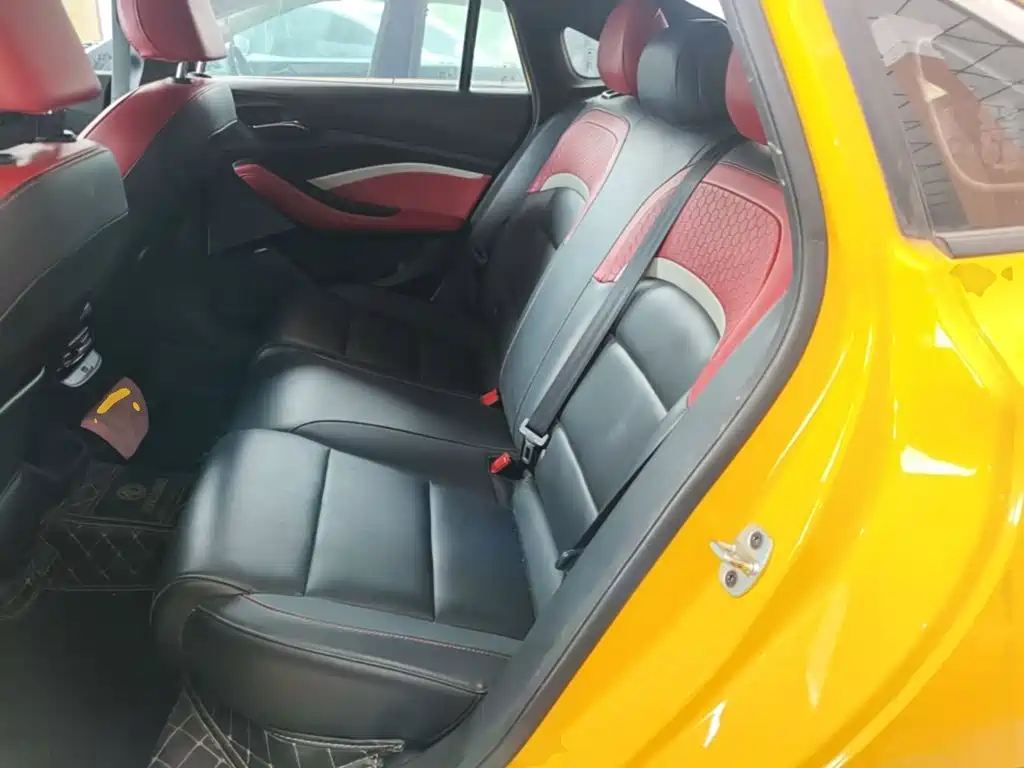 MG MG5 — миниатюра 17