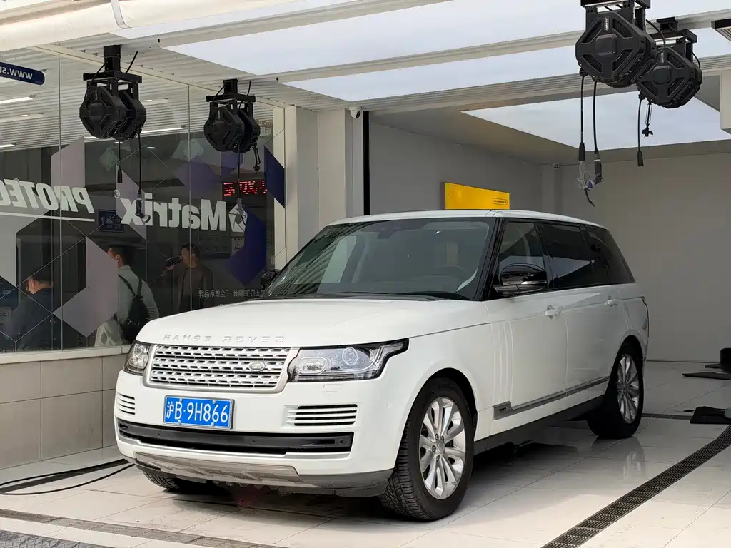 Land Rover Range Rover — миниатюра 2