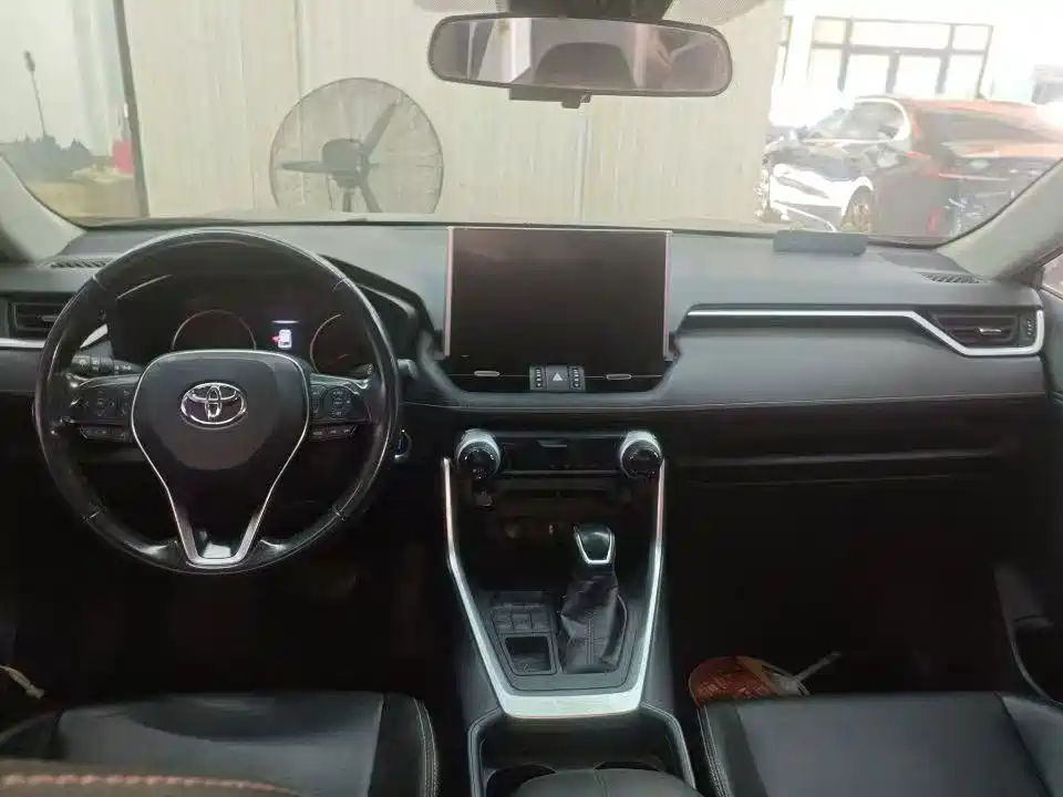 Toyota Wildlander — миниатюра 2