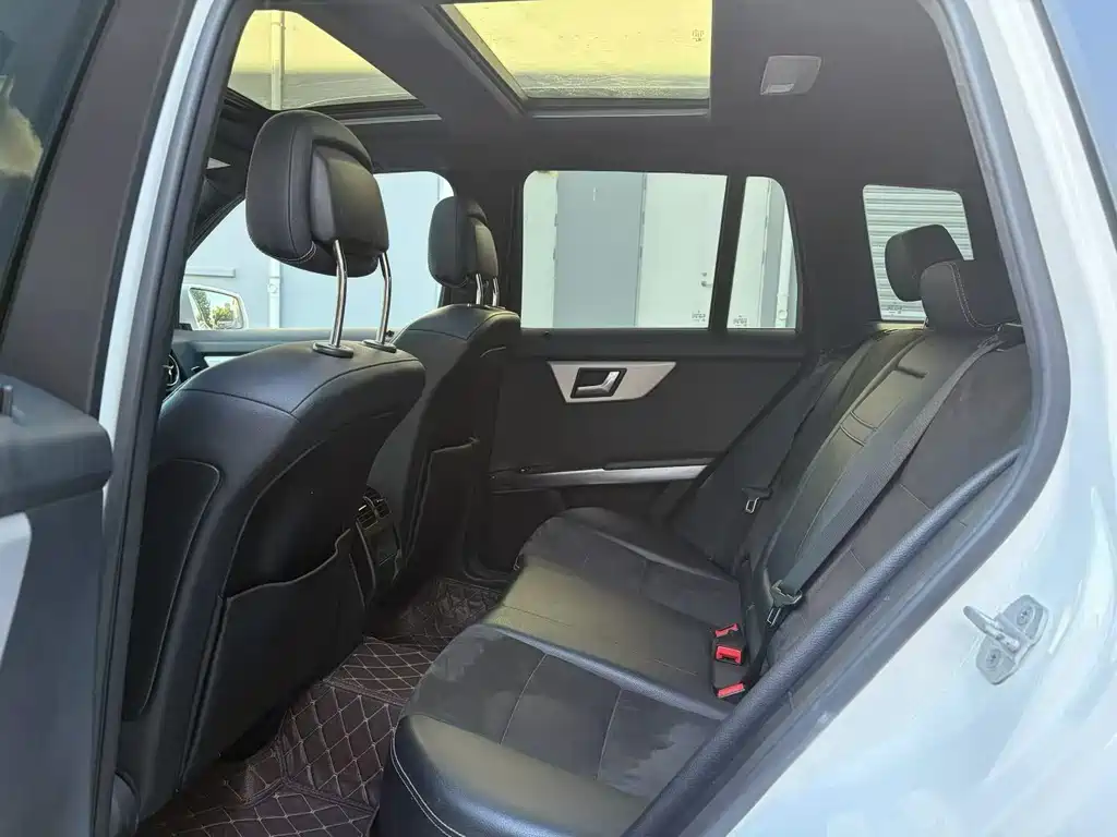 Mercedes-Benz GLK-Class — миниатюра 6