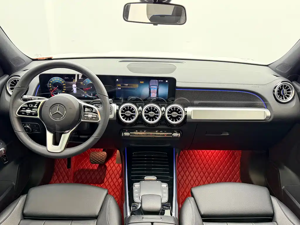 Mercedes-Benz GLB — миниатюра 12