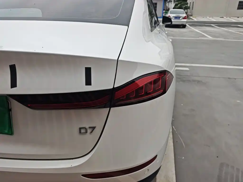 Roewe D7 — миниатюра 8
