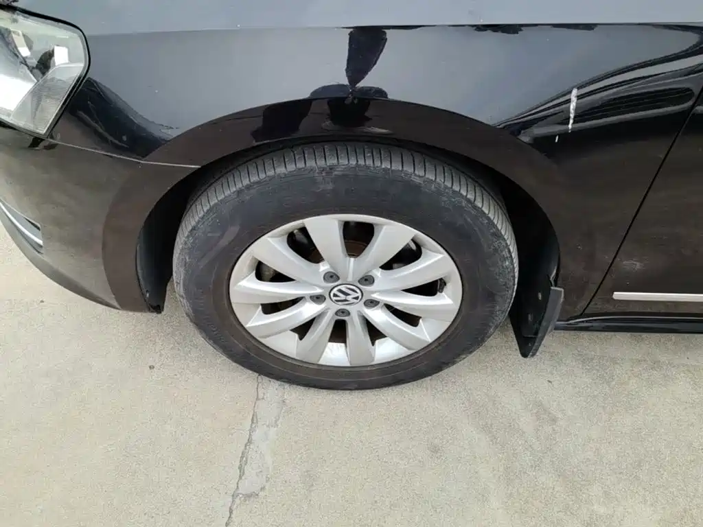 Volkswagen Passat — миниатюра 23