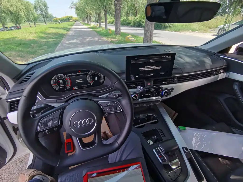 Audi A4L — миниатюра 10