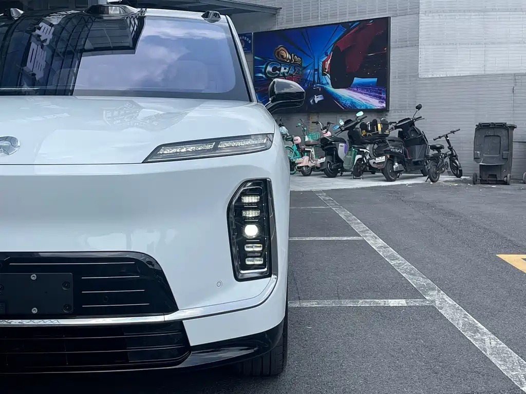 NIO ES9 — миниатюра 10