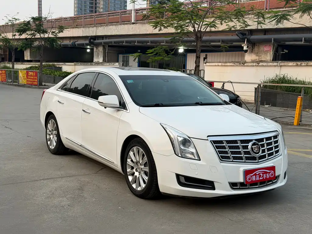Cadillac XTS 2015