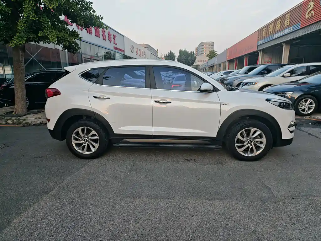 Hyundai Tucson — миниатюра 5