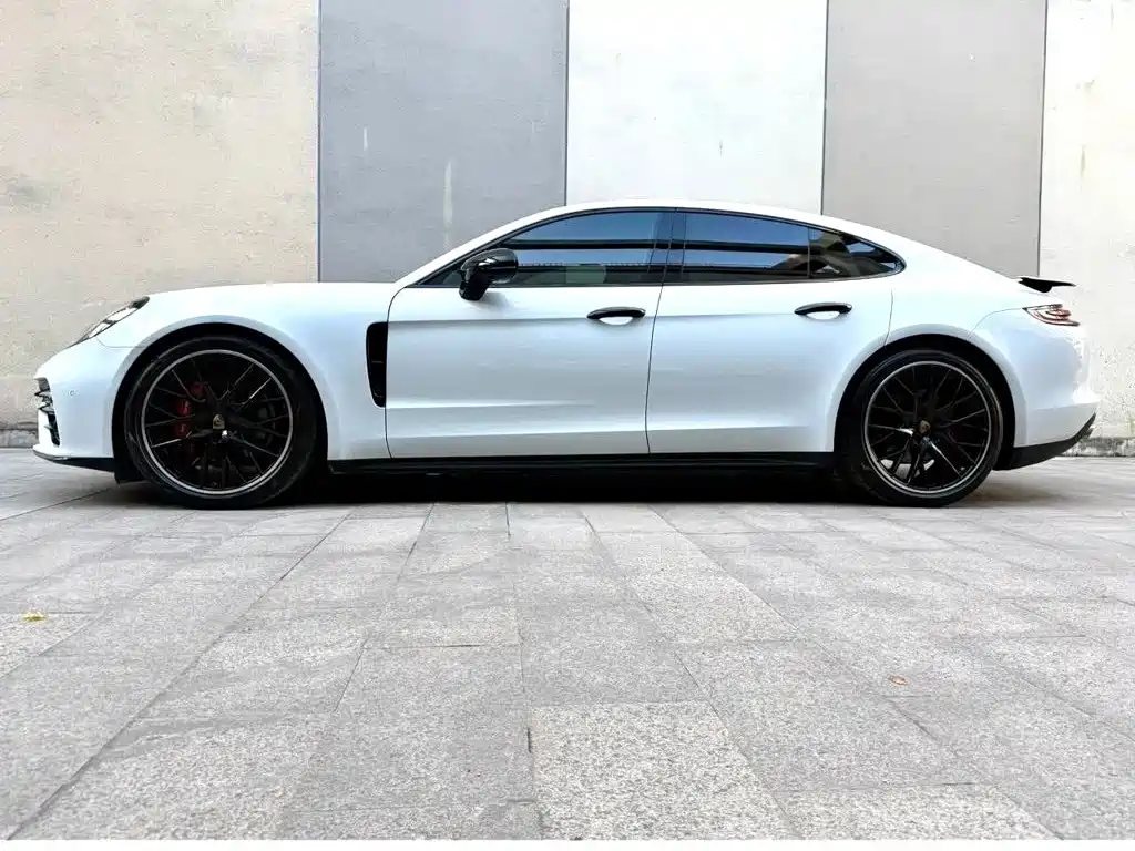 Porsche Panamera — миниатюра 8