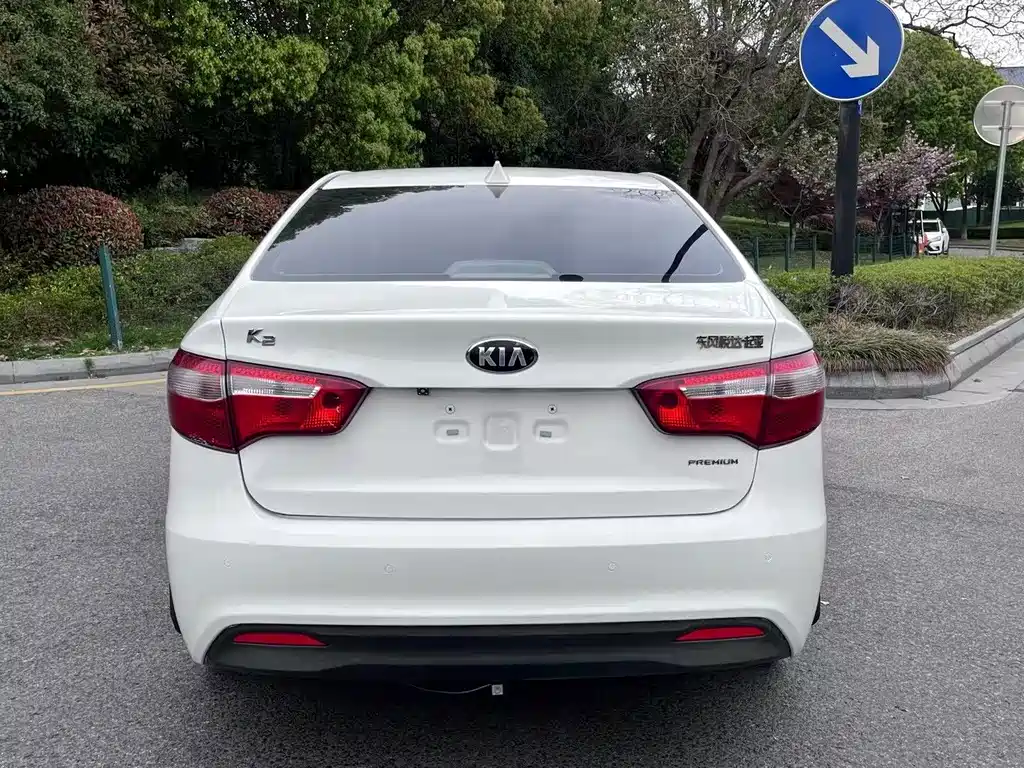 Kia K2 — миниатюра 5